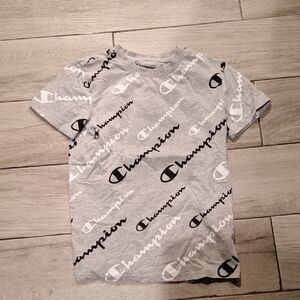 🐬 Champion Kids Gray and Black Logo Tee